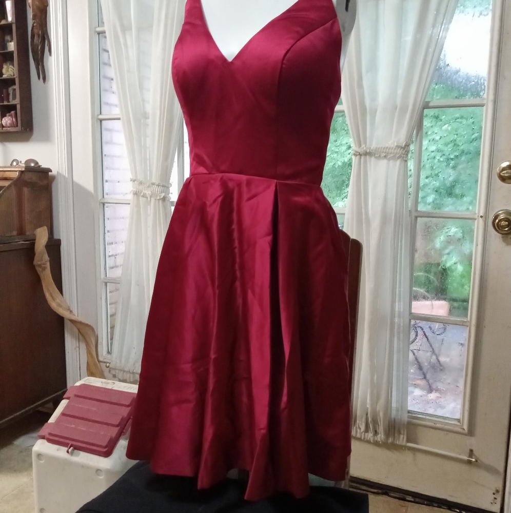 Maroon spaghetti strap bridesmaid‎ dress sz 4